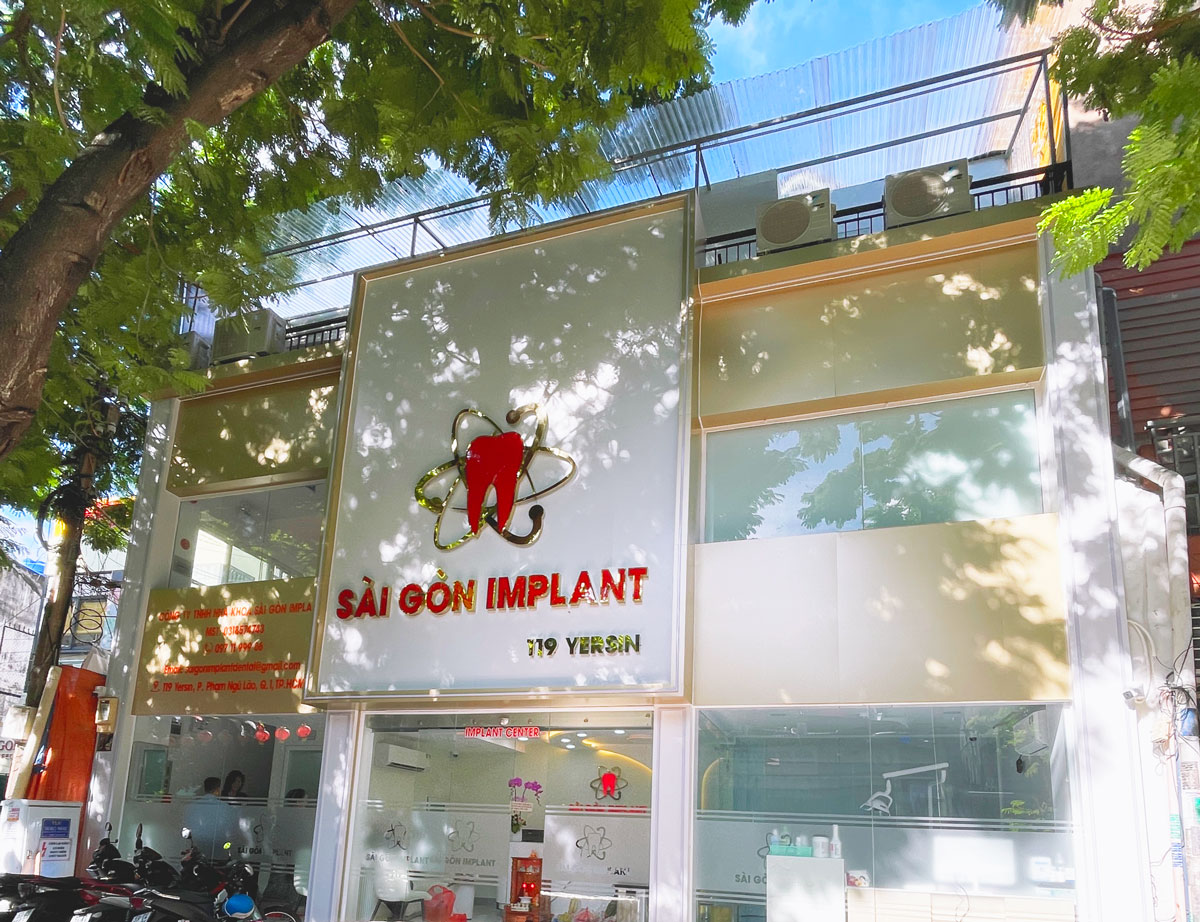 nha khoa sai gon implant